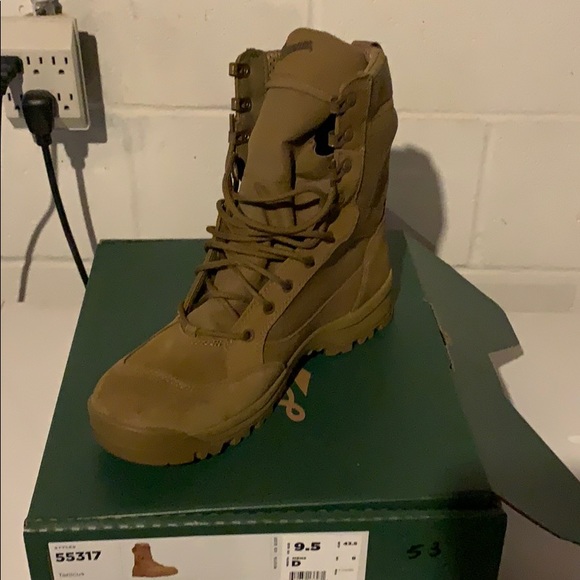 Danner Tanicus Boots - Picture 3 of 3